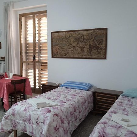 B&B La Casa Dell'Ospite Gravina in Puglia Exterior foto