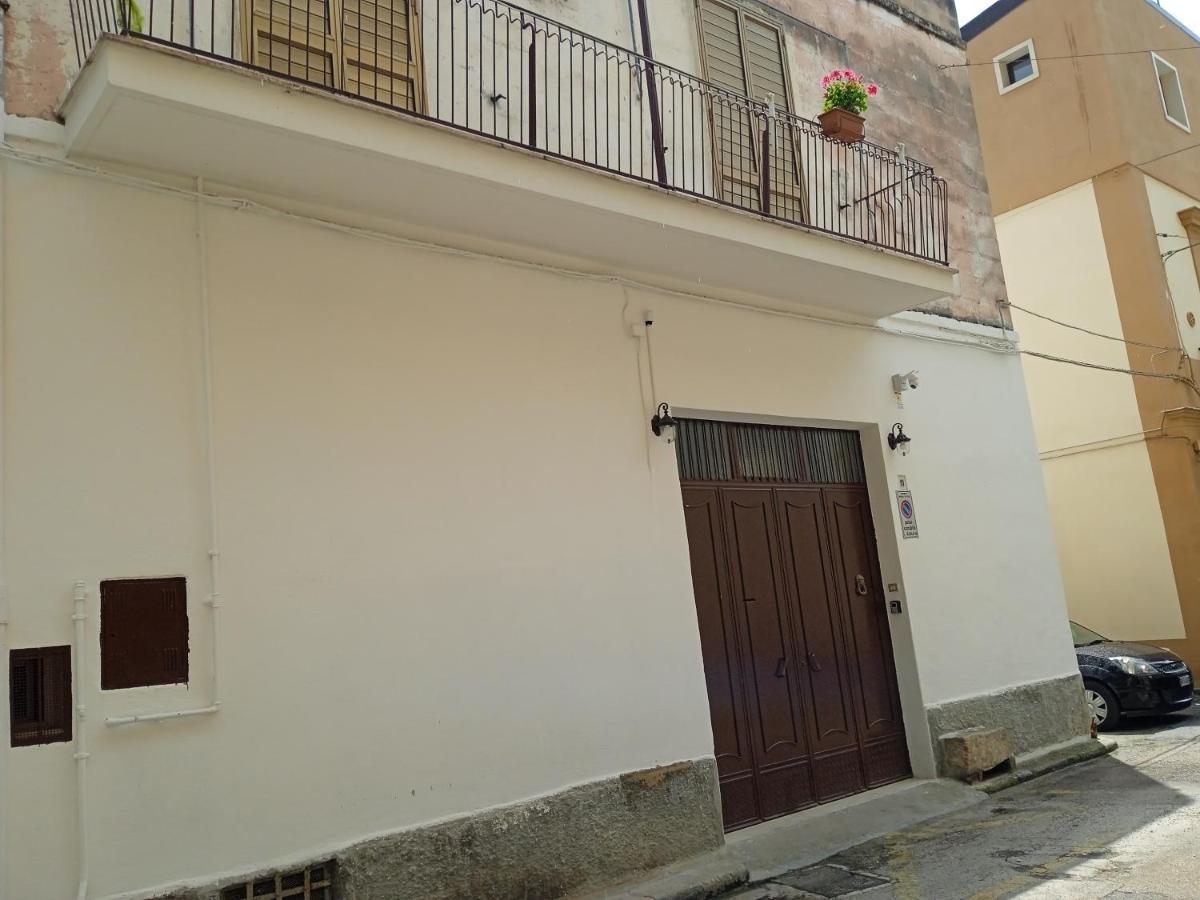 B&B La Casa Dell'Ospite Gravina in Puglia Exterior foto